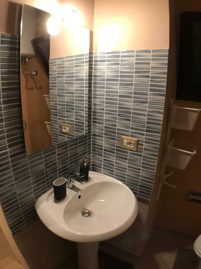 Casa Serena 卡塔尼亚 外观 照片