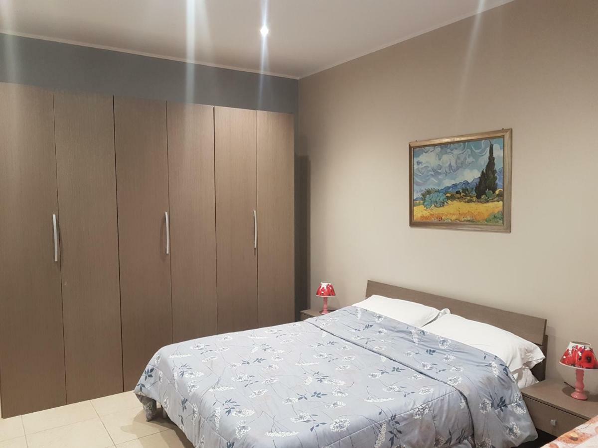 Casa Serena 卡塔尼亚 外观 照片